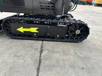 2025-vicsec-vc15-y-1445623-46774458