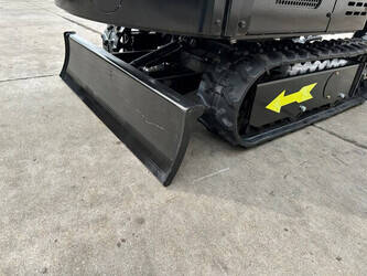 2025-vicsec-vc15-y-1445623-46774462