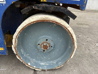 2002-haulotte-compact-10-1445628-46774632