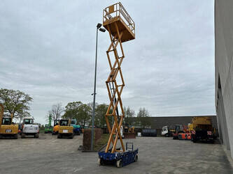 2002-haulotte-compact-10-1445628-46774656