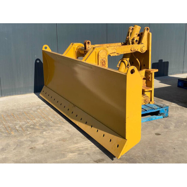 2026 Caterpillar 12H-46775733