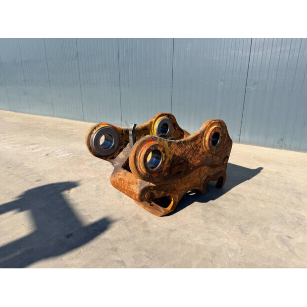 2017 Caterpillar 330C-46776291