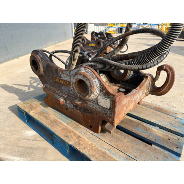 2018 OilQuick OQ70/55-46776419