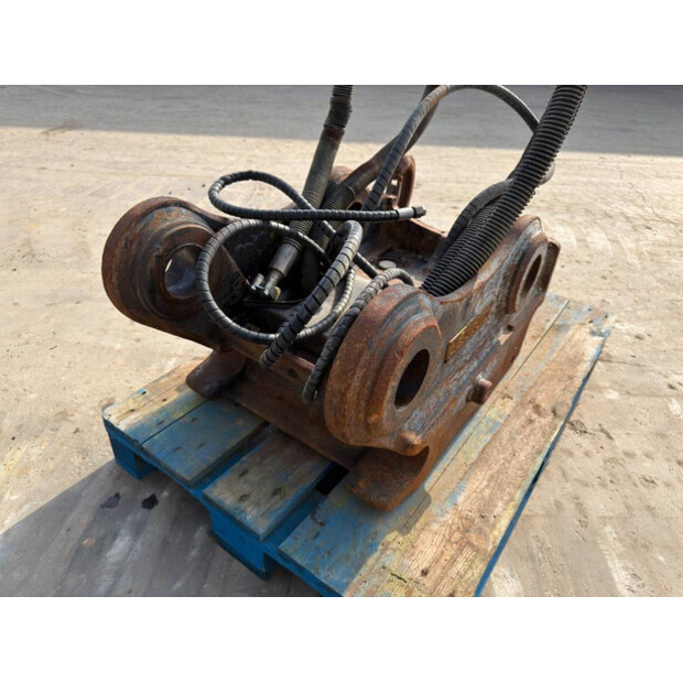 2018 OilQuick OQ70/55-46776421