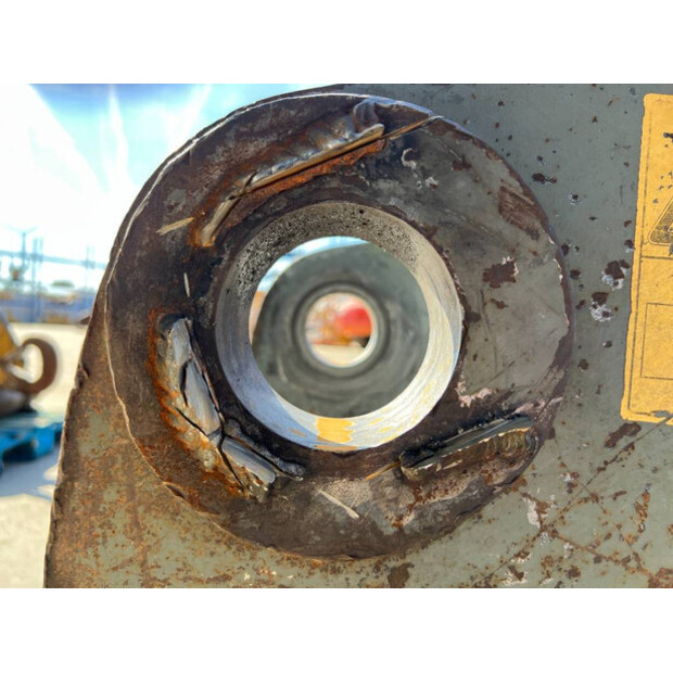 2019 فيراكتيرت CW45S-46776586