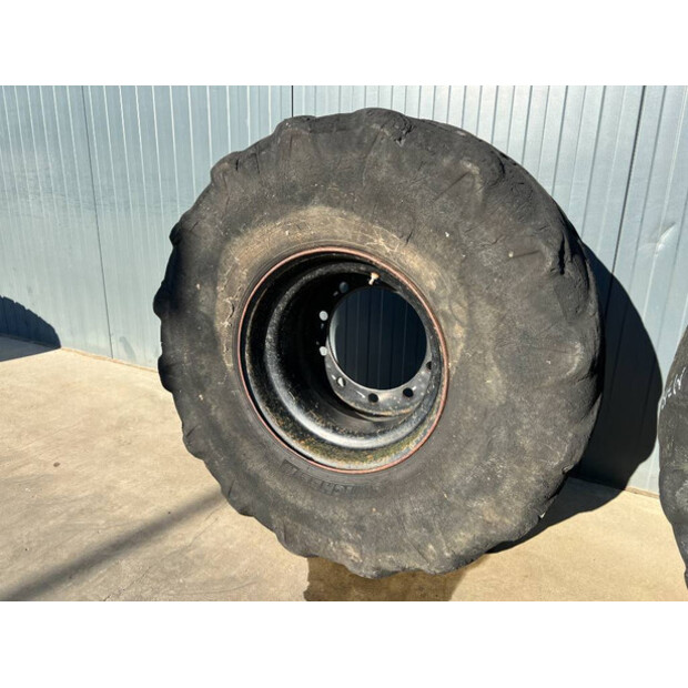 ميشلان 445/70R19.5-46776967