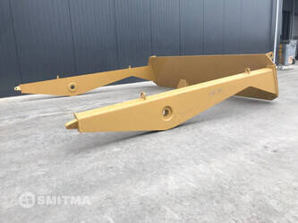 2026-caterpillar-725-1445805-46777031