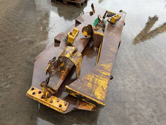 caterpillar-730-1445808-46777058