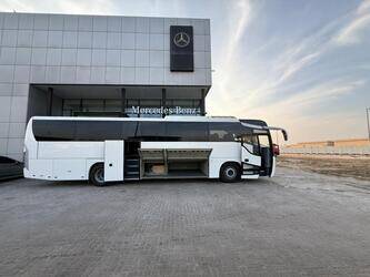 2026-mercedes-benz-mcv-400-46777718