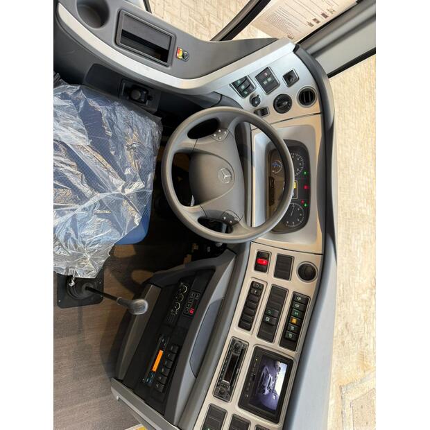 2026 Mercedes-Benz MCV 400-46777725