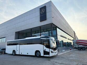 2026-mercedes-benz-mcv-400-46777727