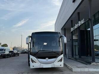 2026-mercedes-benz-mcv-400-46777730