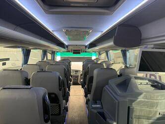 2026-mercedes-benz-mcv-500-46777737