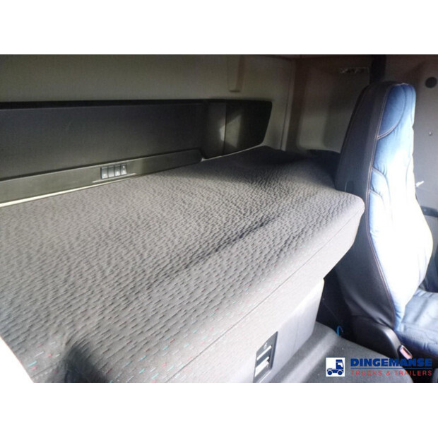 2014 فولفو FM450-46780236