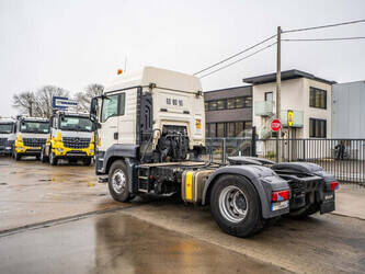 2018-man-tgs-18-460-1445924-46780281