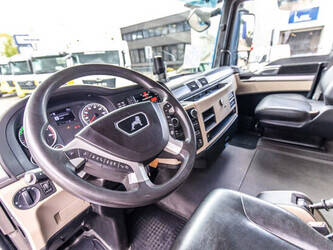 2018-man-tgx-18-420-1445930-46780468