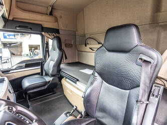 2018-man-tgx-18-420-1445930-46780469