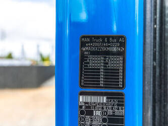 2018-man-tgx-18-420-1445930-46780475