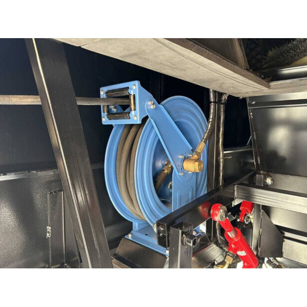 2025 Kremer KRS500-46780646