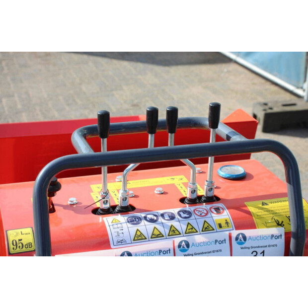 2025 Panther KC500-46780935