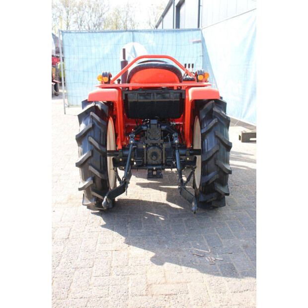 KUBOTA B1702-46781118