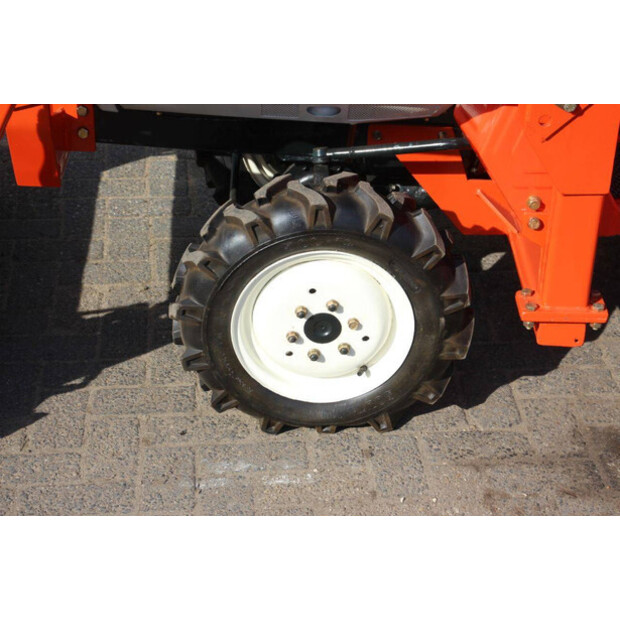 KUBOTA B1702-46781128