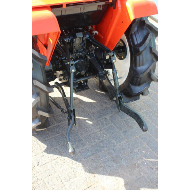 KUBOTA B1702-46781130