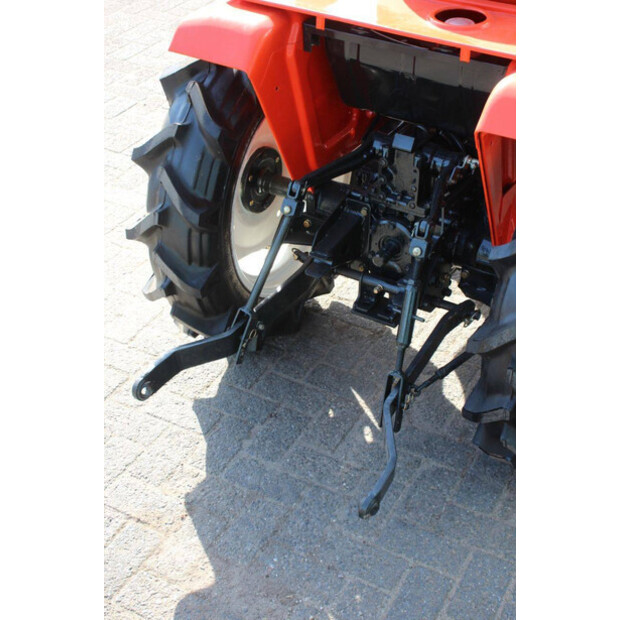 KUBOTA B1702-46781132