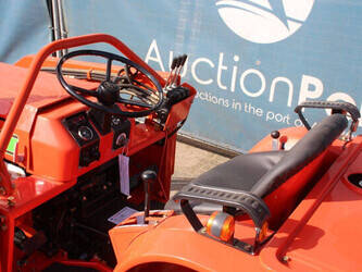 kubota-b1702-1445957-46781136