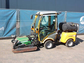 صورة ل معدات الزراعة والغابات 2012 Heylens Belos TP 3440