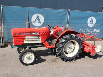 صورة ل تراكتورات زراعية يانمار YM2310