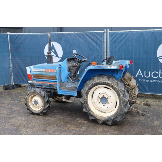 لسكي TA230F-46781355