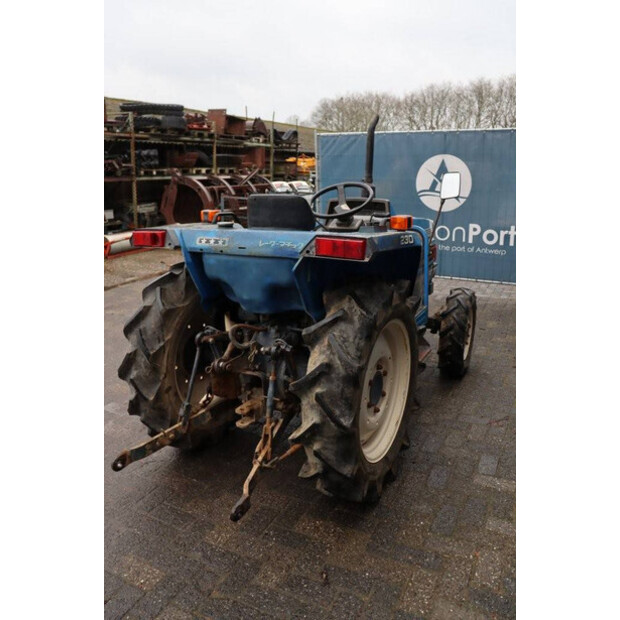 لسكي TA230F-46781358