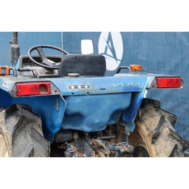 لسكي TA230F-46781371