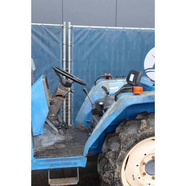 لسكي TA230F-46781379