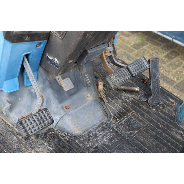 لسكي TA230F-46781383