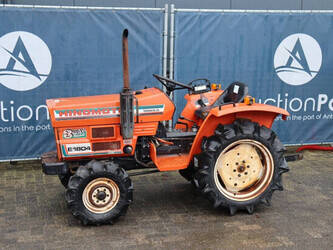 صورة ل تراكتورات زراعية هينوموتو E1804