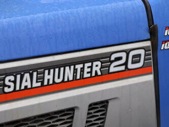 iseki-sial-hunter-20-1445977-46781796