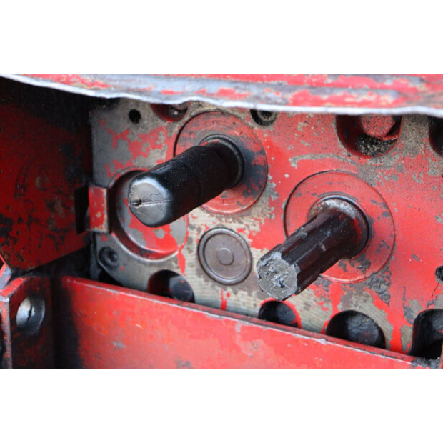 1982 انترناشونال 845 XL-46782220