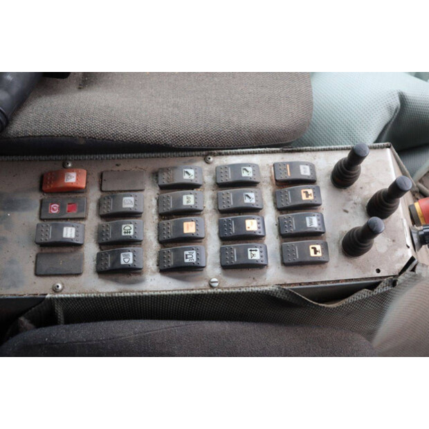 2008 TENNANT A60-46782759