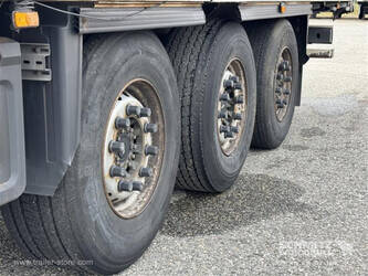 2017-schmitz-cargobull-others-1446096-46784163