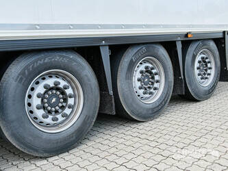 2025-schmitz-cargobull-others-1446097-46784180