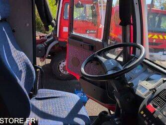 2004-man-18-414-1446138-46786440