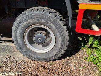 2004-man-18-414-1446138-46786458