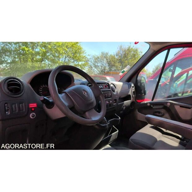 2012 رينو Master-46786536