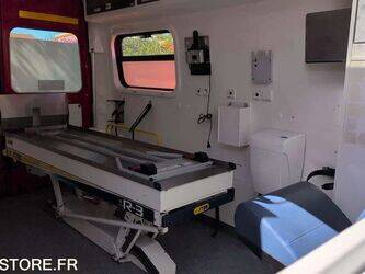 2012-renault-master-1446146-46786539