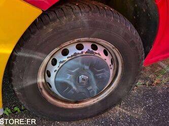 2012-renault-master-1446146-46786543