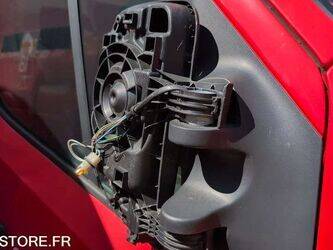 2012-renault-master-1446146-46786547