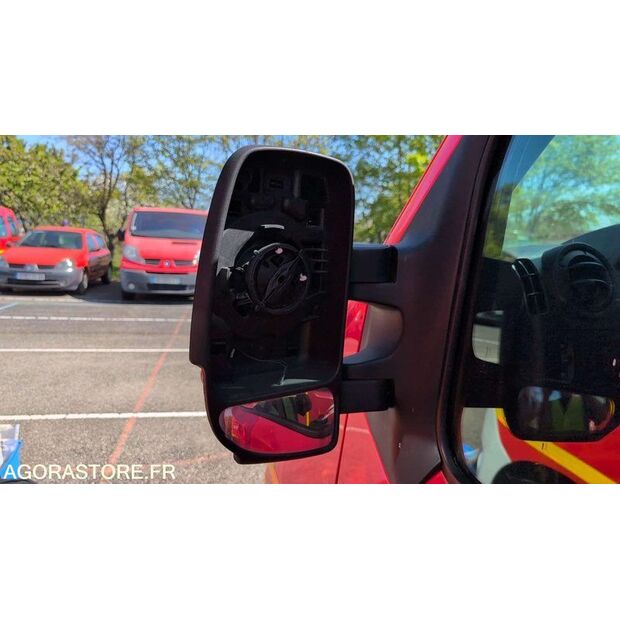 2012 رينو Master-46786548