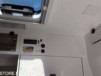 2012-renault-master-1446146-46786551